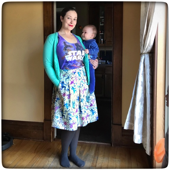 Your Friendly Posh Ambassador, Angela - Picture 14 of 16